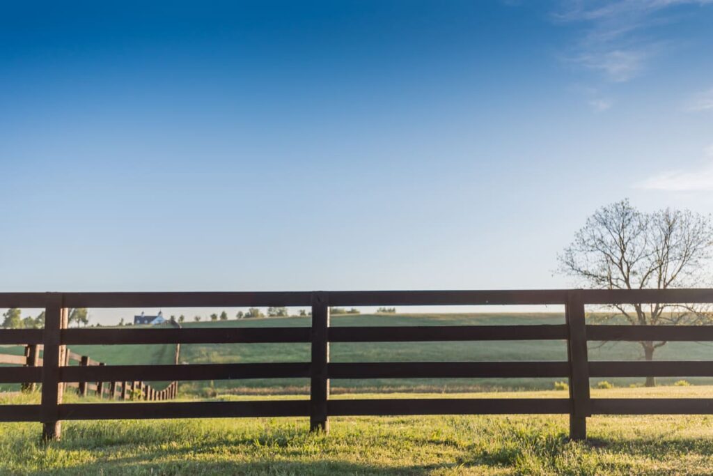 farm fence company